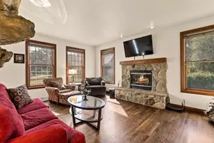 1890 Payton Ct, De Pere, WI 54115 - Photo 12