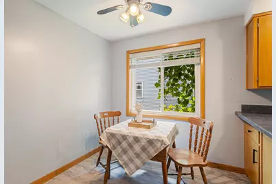 1381 Winnebago Avenue, Oshkosh, WI 54901 - Photo 12