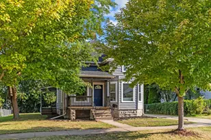 1532 W Bent Ave, Oshkosh, WI 54901 - Photo 2