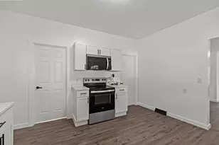 1532 W Bent Ave, Oshkosh, WI 54901 - Photo 20