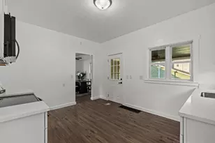 1532 W Bent Ave, Oshkosh, WI 54901 - Photo 38