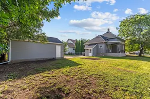 1532 W Bent Ave, Oshkosh, WI 54901 - Photo 68