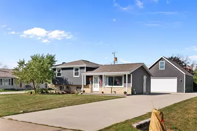 1158 Loretta Avenue, Menasha, WI 54952 - Photo 1