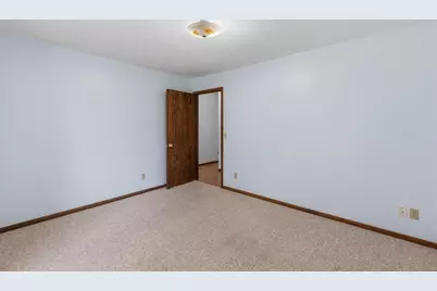 425 College Court, Beaver Dam, WI 53916 - Photo 20