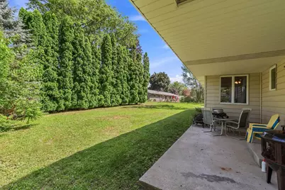 425 College Court, Beaver Dam, WI 53916 - Photo 32