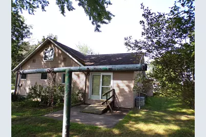 332 W Madison Street, Wautoma, WI 54982 - Photo 4