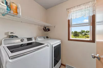 5056 Snapdragon Circle, Little Suamico, WI 54141 - Photo 40