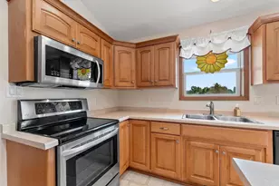 5056 Snapdragon Cir, Little Suamico, WI 54141 - Photo 16