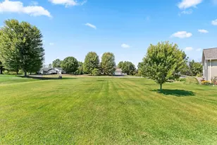 5056 Snapdragon Cir, Little Suamico, WI 54141 - Photo 54