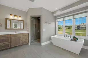 3400 Amber Ln, Green Bay, WI 54311 - Photo 8