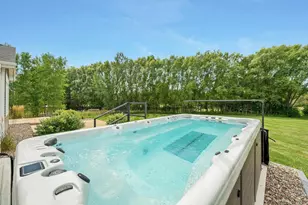 3400 Amber Ln, Green Bay, WI 54311 - Photo 2