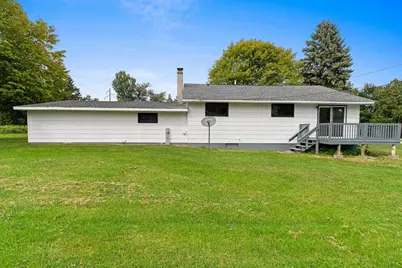 1203 36th Avenue, Menominee, MI 49858 - Photo 36