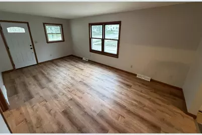 269 E Moore Street, Berlin, WI 54923 - Photo 2