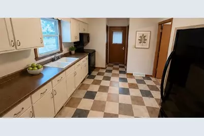 269 E Moore Street, Berlin, WI 54923 - Photo 10