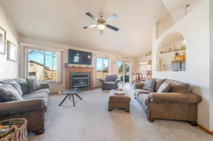 1123 Barbary Ln, Winneconne, WI 54986 - Photo 4