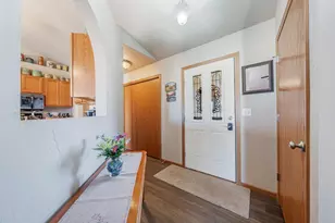 1123 Barbary Ln, Winneconne, WI 54986 - Photo 2