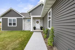 1777 Loyal Dr, Neenah, WI 54956 - Photo 2
