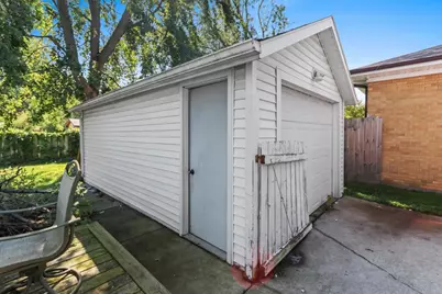 124 N Oneida Street, Green Bay, WI 54303 - Photo 10