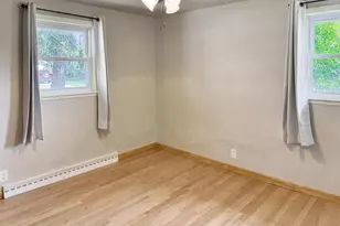 208 State St, Neenah, WI 54956 - Photo 12