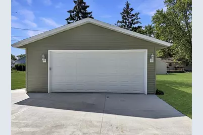 208 State Street, Neenah, WI 54956 - Photo 22