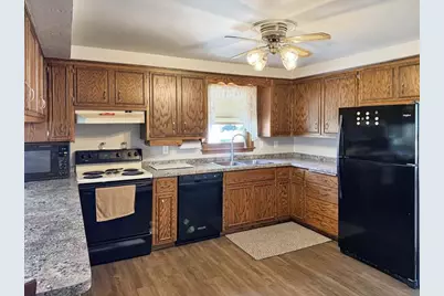 208 State Street, Neenah, WI 54956 - Photo 6