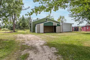 7293 County Rd II, Larsen, WI 54947 - Photo 8