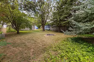 1516 W Lawrence St, Appleton, WI 54914 - Photo 26