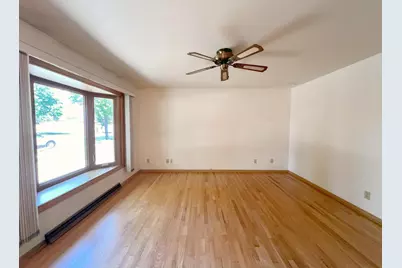 240 N Eagle Street, Oshkosh, WI 54902 - Photo 6