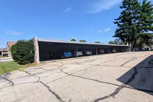205 E Division St, Shawano, WI 54166 - Photo 6