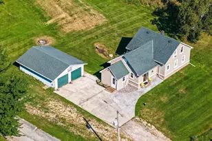 1372 Phillips Rd, Green Bay, WI 54311 - Photo 48