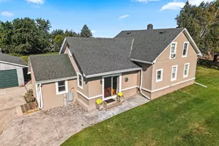 1372 Phillips Rd, Green Bay, WI 54311 - Photo 38