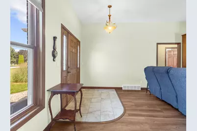 3206 River Forest Hills Drive, Pulaski, WI 54162 - Photo 10