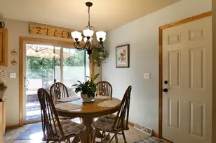 1333 Kloppman St, Crivitz, WI 54114 - Photo 4
