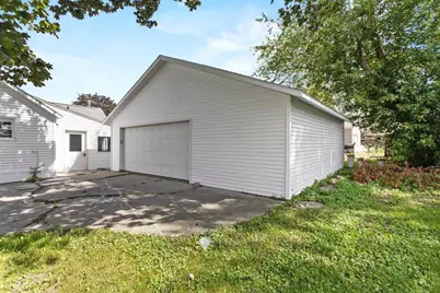 201 Monroe Street, Waupun, WI 53963 - Photo 26