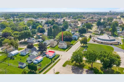 201 Monroe Street, Waupun, WI 53963 - Photo 32