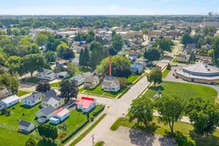 201 Monroe St, Waupun, WI 53963 - Photo 32