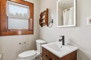 942 Division St, Green Bay, WI 54303 - Photo 32