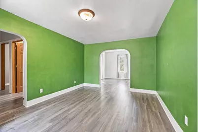 117 W Custer Avenue, Oshkosh, WI 54901 - Photo 10