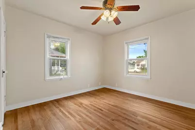 819 Mullet Place, Green Bay, WI 54304 - Photo 10