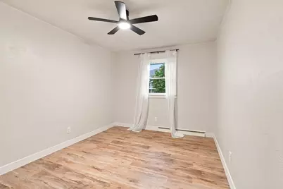 2475 Duck Creek Parkway, Howard, WI 54303 - Photo 20