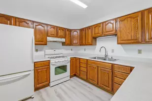 1805 Orchard Ln, Oshkosh, WI 54902 - Photo 18