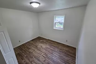 420 W Division St, Wautoma, WI 54982 - Photo 6