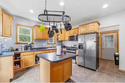 353 E 2nd Street, Fond du Lac, WI 54935 - Photo 6