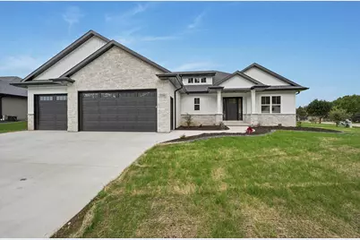 3196 Eclipse Drive, Belleville, WI 54311 - Photo 2