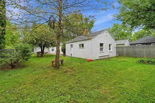 1843 Hubbard St, Oshkosh, WI 54902 - Photo 38