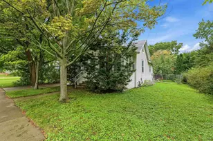 1843 Hubbard St, Oshkosh, WI 54902 - Photo 32