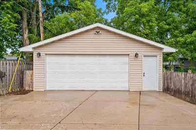 1168 9th Street, Green Bay, WI 54304 - Photo 48