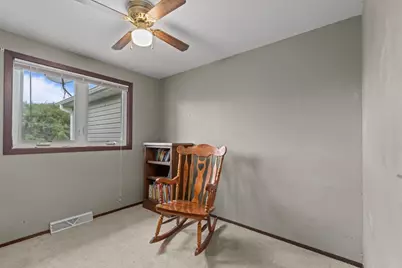 150 Kope Avenue, Oshkosh, WI 54901 - Photo 32