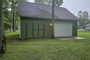 W6652 Elinor Dr, Wausaukee, WI 54177 - Photo 6