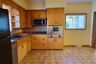 97 8th St, Clintonville, WI 54929 - Photo 12